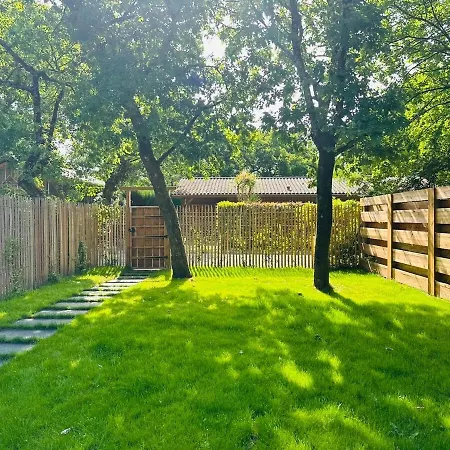 Holiday home Cabin, Terrace And Enclosed Garden